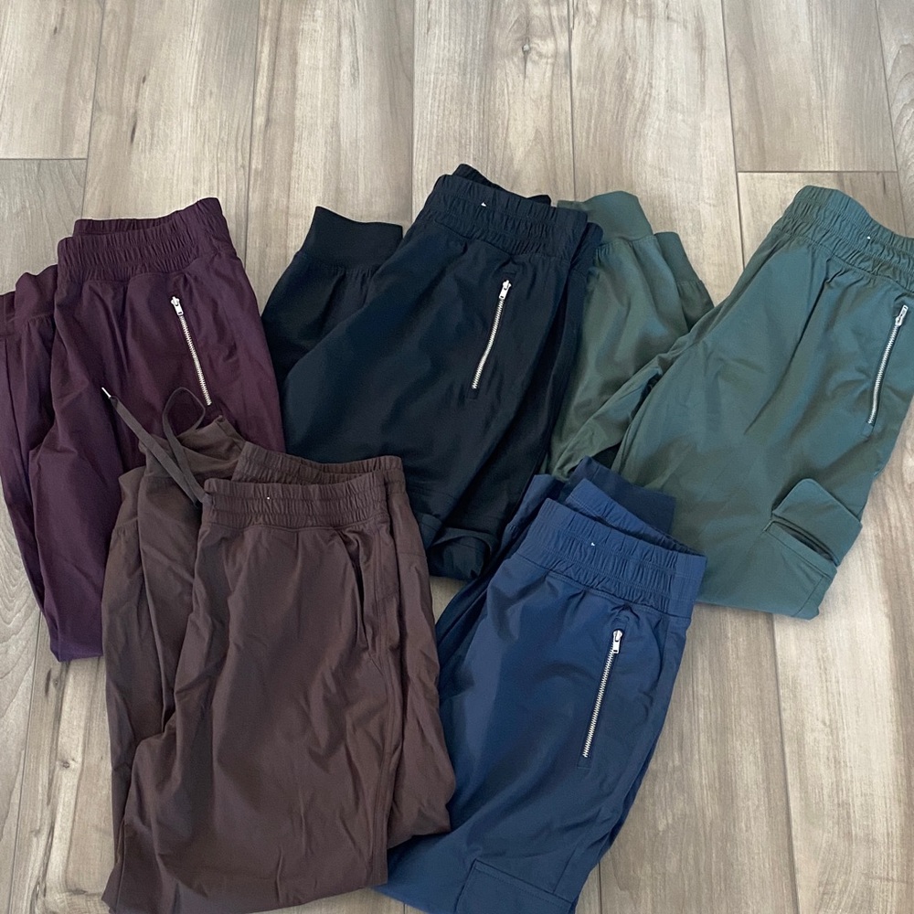 5 pairs old navy sleektech jogger pants. Small petite.